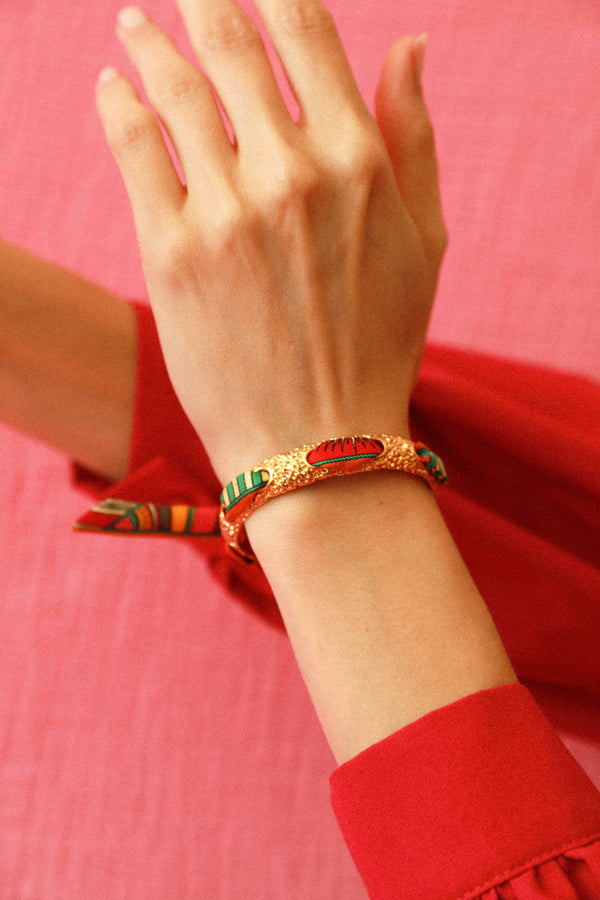 Solo bracelets