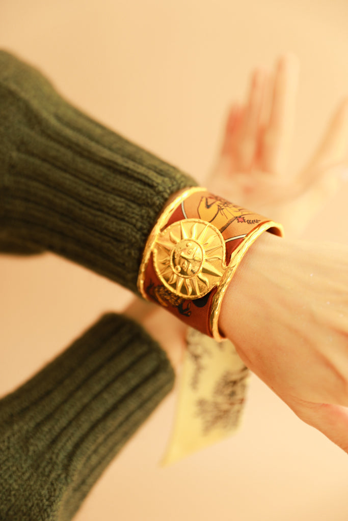 Bracelet with brown scarf